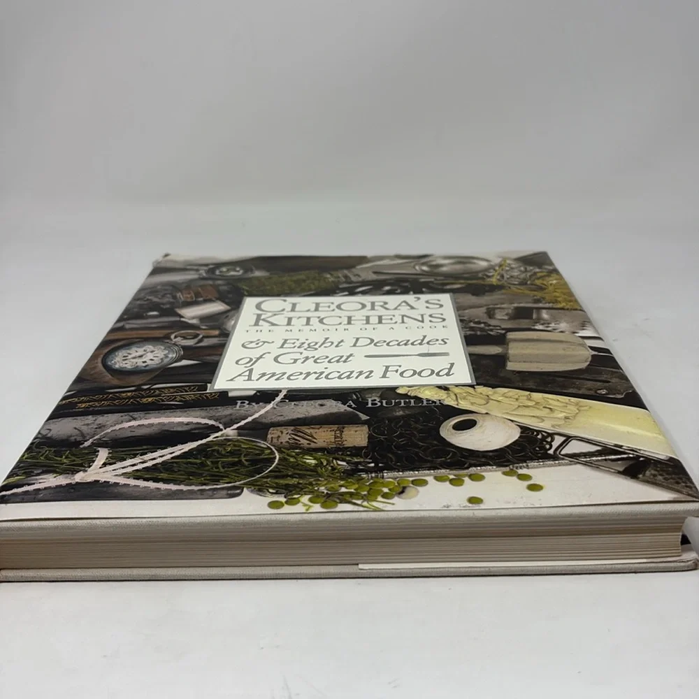 Cleora's Kitchens The Memoir of a Cook Vintage 1985 Cookbook by Cleora Butler‎